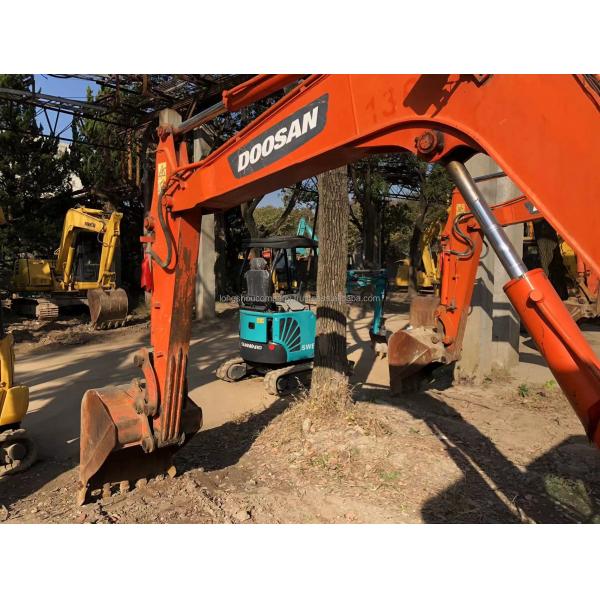Second Hand Doosan Dh60 7 6ton Mini Crawler Dredging Excavator with 0.2 Bucket Capacity