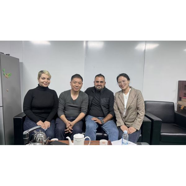 CBT-F425-ALΦ11 bomba de engranajes de aluminio para CAMIONES VOLQUETE /CARRETILLAS ELEVADORAS /GRÚAS con alta calidad