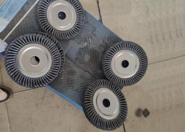 Industrial Supplier 350mm Diameter Knotted Wire Wheel Brush for Pipe End Deburring