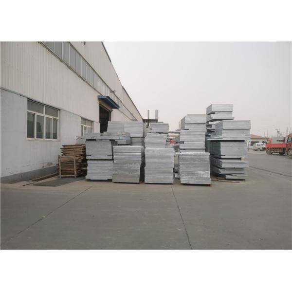 Stainless Galvanized Stair Treads Steel Grating Catwalk Q235 305mm Width