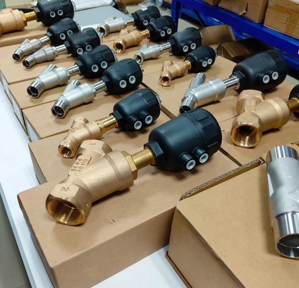 High Temperature Brass Pneumatic Angle Seat Valve Y Type Pneumatic Angle Valve for Textile Food Sterilization Equipment