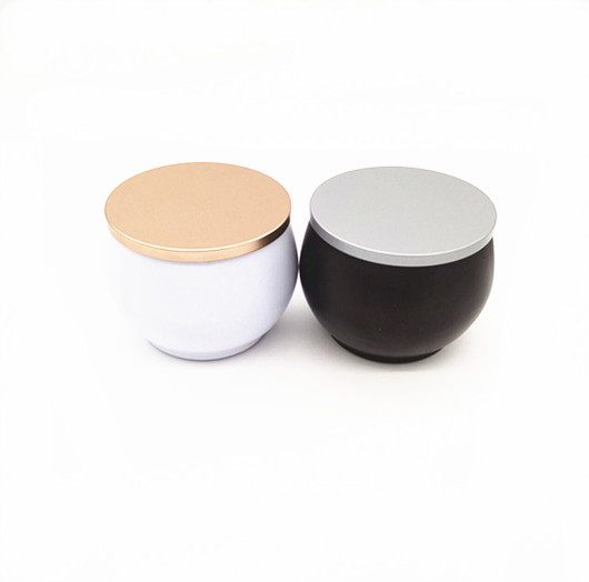 Customized Candle Tin Cans For Christmas Holiday And Traveling