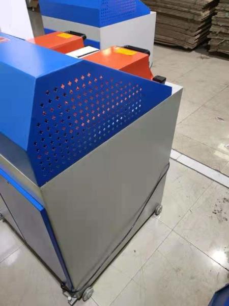 machine de pressage de semelles de chaussures à airbag pneumatique à couvercle