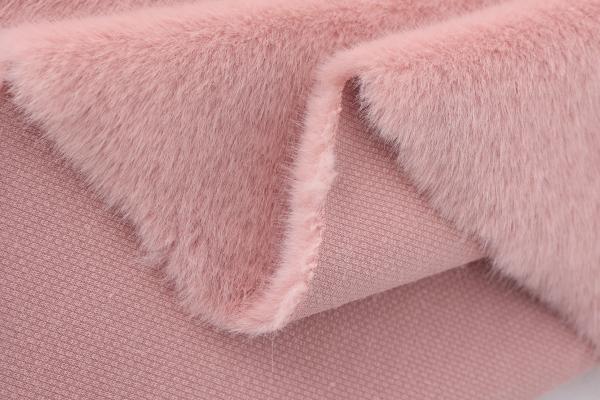 Eco-friendly 100% Polyester Fabric 20mm Plush Thick Faux Fur Lifelike Little Mink Fabric for Clothing Women's Clothing Bag Shoes