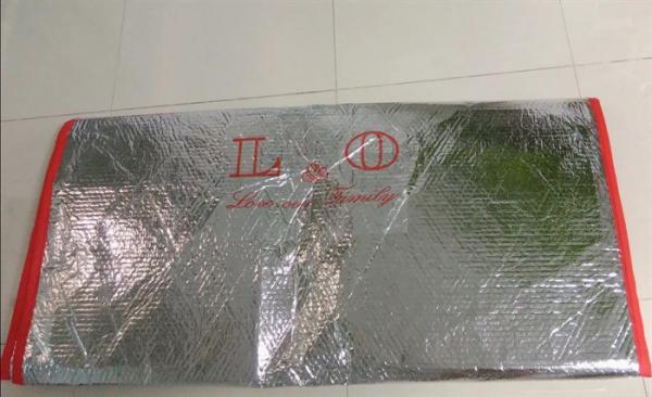 Custom Euro Pallet Cover Aluminum Foil Bubble Insulation Keep Cool  For Transportation Storing