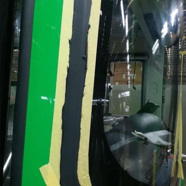 Auto Glass Repair Glue Pu Adhesive Car Roof Windscreen Pu Sealant 600Ml Windshield Polyurethane Sealant For Car Glass