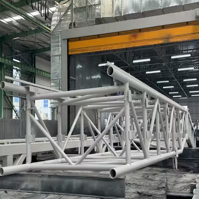 Heavy-Duty Q235B and Q355B Steel Truss with 50+ Years Lifespan and Up to 30 Meters Spanlength for Stadium Construction