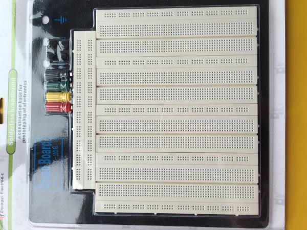 ROHS White Solderless Circuit Board , Electronic Prototype Board Spring Clip