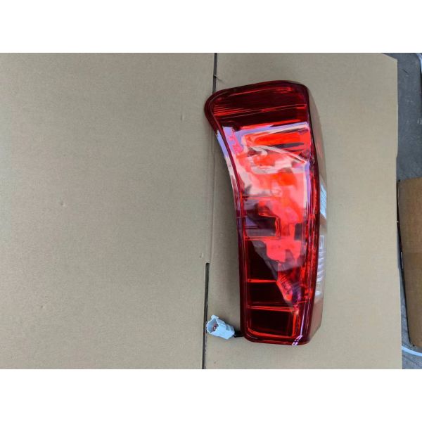 Dmax Rear Lamp 8982330912 Model Year 2015 Left Side Isuzu Pickup Electric Auto Parts Plug 5 Pins