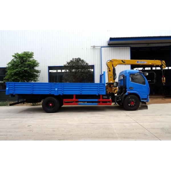 Dongfeng Cargo Truck Crane Four Arm Heavy Duty Crane Truck 3tons-4tons