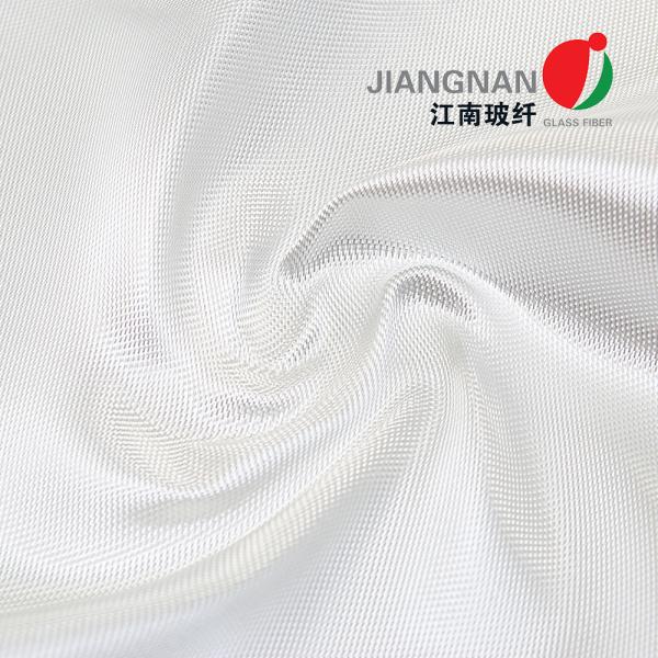 Сверхмощная ткань стеклоткани 3784 огнеупорная 8HS e стеклянная для термоизоляции