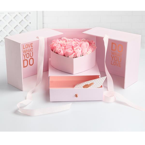 Impresión personalizada de rosas con cierre magnético de doble capa caja de flores en forma de corazón con cajones