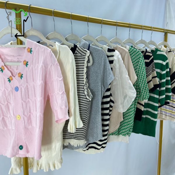 Fashionable Second Hand Winter Clothing Knitted Women's Slim Fit Mixed Size Style