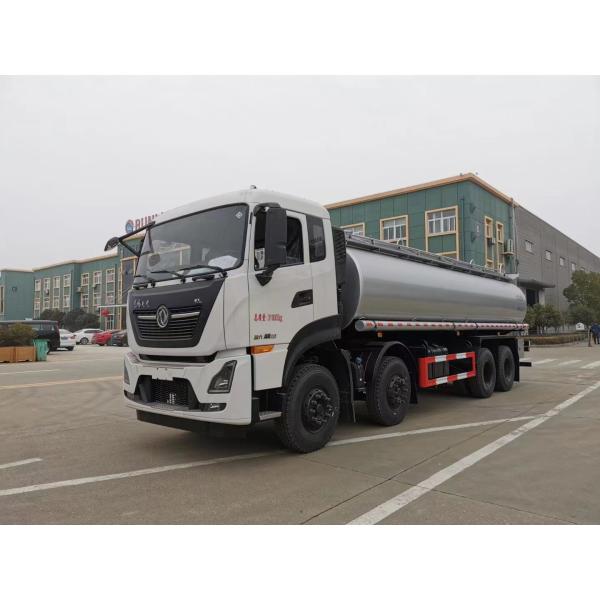 Camion de ravitaillement Howo 8 * 4 35 000L de China National Heavy Duty Truck