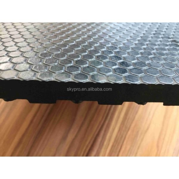 8mm Thickness Double Side Heavy Duty Rubber Horse Stall Mat with Square Hexagon Pattern