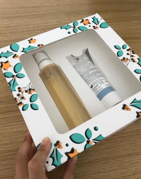 Paper folding shipped boxes with PVC window for cosmetic packaging, made of art paper+blister