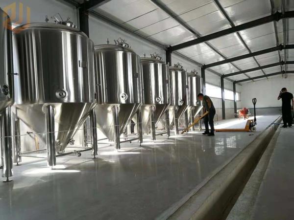 Indoor / Outdoor Beer Making Machine , SL-100 Liter Small Brewery Equipment