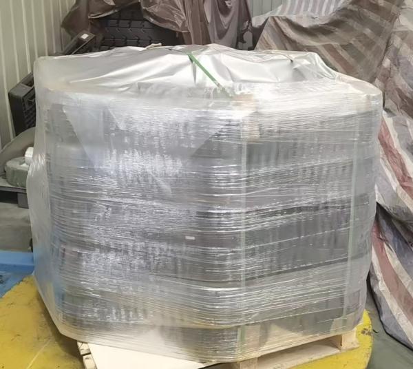 125/75-8 Neumáticos sólidos para montacargas de caucho negro CL403S