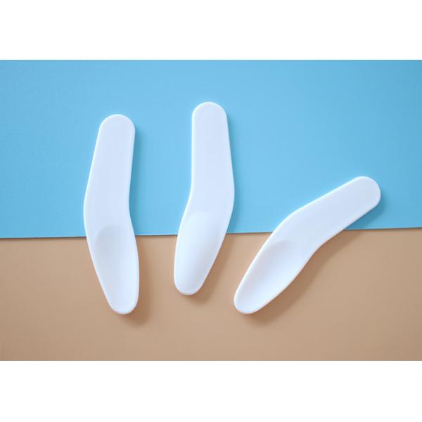 62.9mm Plastic Makeup Tool Cream Cosmetic Spatula Scoop White Color