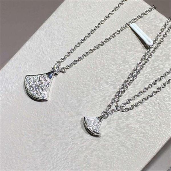 Real low price and high quality jewels B  DIVA'S DREAM series Bracelet 18k gold Diamonds Diamond material SI H Bracelet