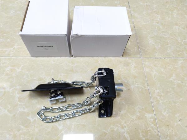 UH89-38-610A UH89-38-610A Spare Wheel Winch Carrier For Ford Ranger Mazda BT50
