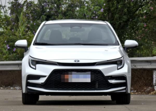 2023 Toyota LEVIN Smart Hybrid Dual Engine 1.8L sport version Compact car 4 Door 5 seats Sedan