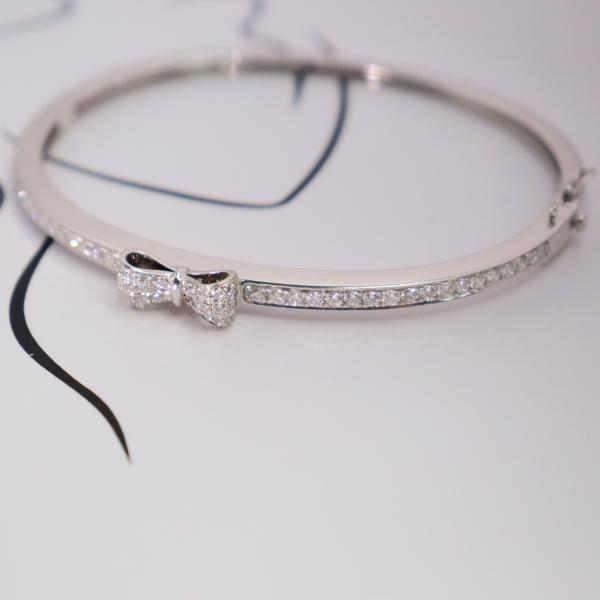 18k Gold Butterfly Ribbon Diamond  Bracelet Customized Fine Jewelry IGI GIA Lab Grown Diamond Engagement Wedding Banquet