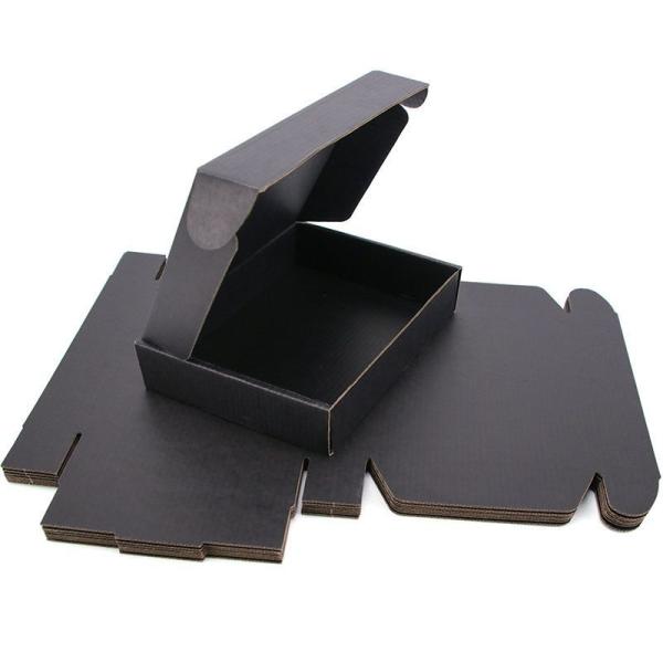 Tarjeta corrugada Pedido personalizado Aceptado Embalaje plegable Caja de correo con su propio logotipo