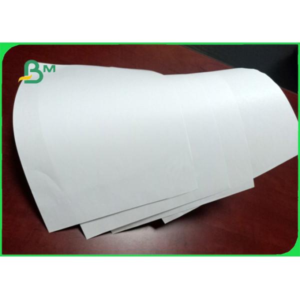 Жесткость размера 650/800мм высокая и механическая бумага офсетной печати прочности в крене