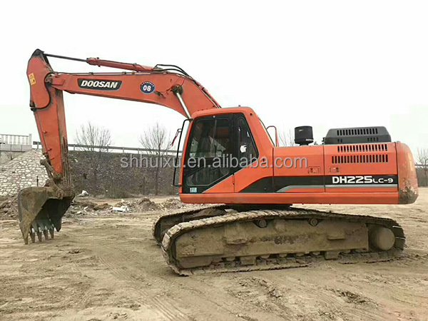 Excavateur d'occasion de 25 tonnes Doosan dx225 à vendre Excavateur d'occasion de 25 tonnes Doosan 225 à vendre
