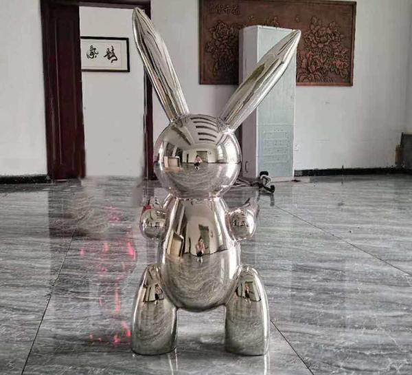 Escultura de aço exterior contemporânea do coelho do ODM para a decoração interna