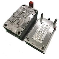 Três precisão plástica do molde 0.01mm da multi cavidade da cavidade das placas 4 para a peça eletrônica do consumidor