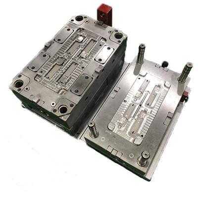 Three Plates 4 Cavity Multi Cavity Plastic Mold 0.01mm Precision For Consumer Electronic Part