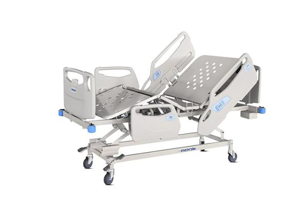 YA-D5-13 Foldable Electric Hospital Bed , Multifunction Automatic Clinic Bed
