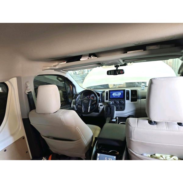 2019 Toyota HiAce Van with 3.5L Engine and Automatic Transmission - Middle East Version