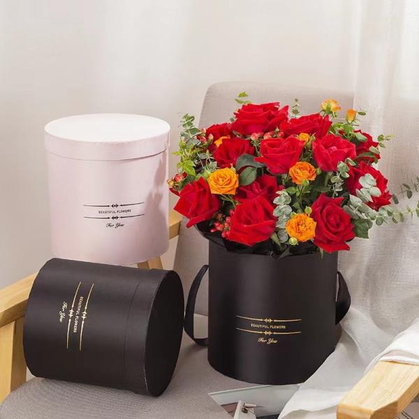 CMYK Round Gold Foil Logo Black Flower Hat Box Handmade For Fresh Flower Packaging