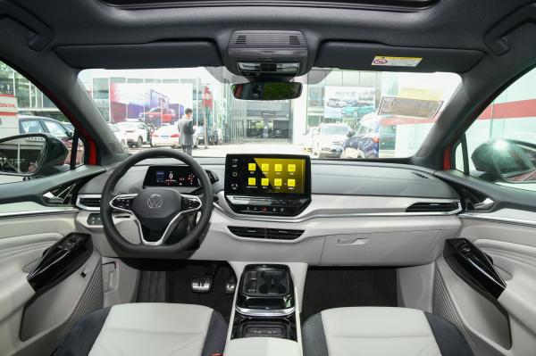 High Speed LHD VW Volkswagen EV Car SUV ID4 CROZZ PRO Pure+ With Sunroof
