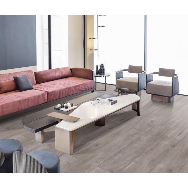 Los materiales de construcción de las placas de porcelana de madera de color marrón no resbaladizo de 250x1500 mm de grado AAA