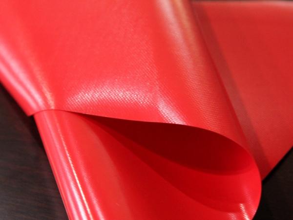 Mildew Proof 650gsm Waterproof PVC Coated Tarpaulin Acrylic Surface