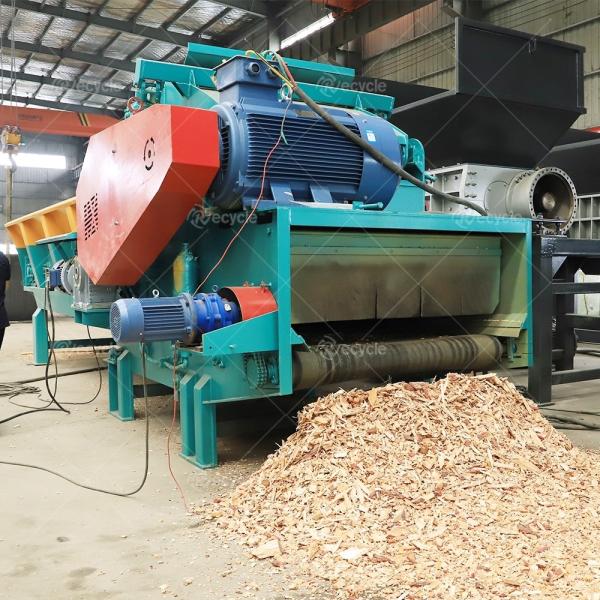 Forestry Machine Industrial Electric Tree Machine Drum Wood Chipper with 1-2T/H Capacity