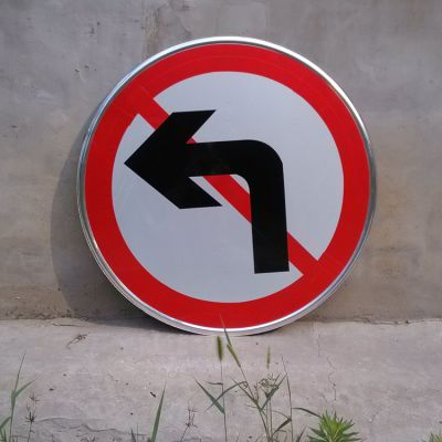 Sale Non-motor Vehicles Prohibition Driving Signs Reflective Film Round Metal Cards