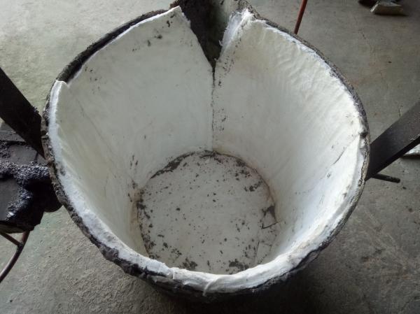 Furnace Installation Accessories Ceramic Fiber Insulation Lightweight Refractory Material
