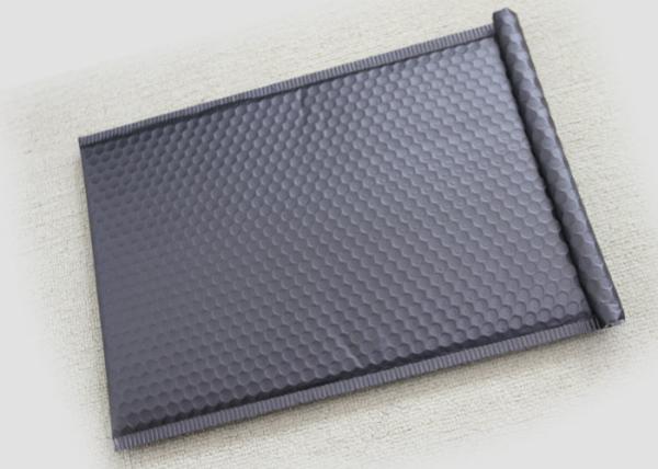 Self Adhesive Seal Metallic Bubble Mailers For Packing Jewelry And Small Gift