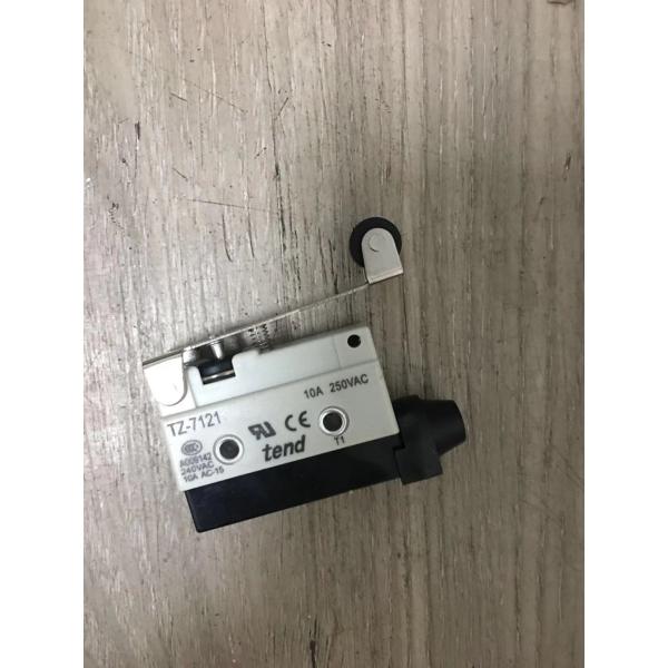 Factory Direct Sale Switch Assy Micro Switch For Relay Excavataor SK200-8