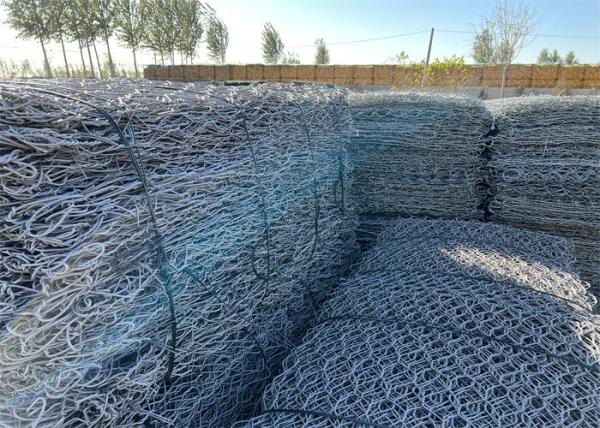 80mm*100mm Mental 4mm Gabion Baskets Soluciones de malla de apertura Bv Certificación