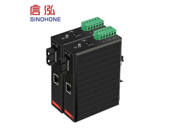 1 SC And 1 LAN Port Industrial Grade IP40 Fiber Optic Ethernet Switch