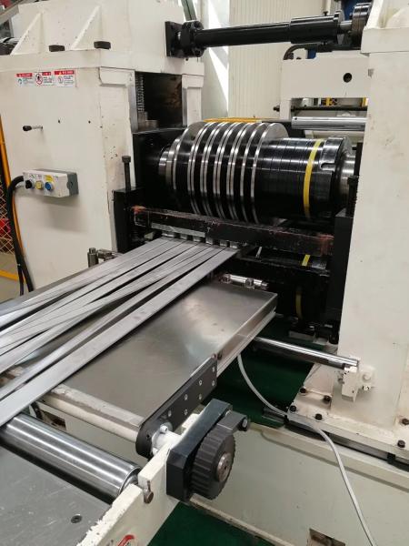 Placa e tira de aço inoxidável laminadas a alta temperatura da folha do RUÍDO X46Cr13 do EN 1,4034 na bobina