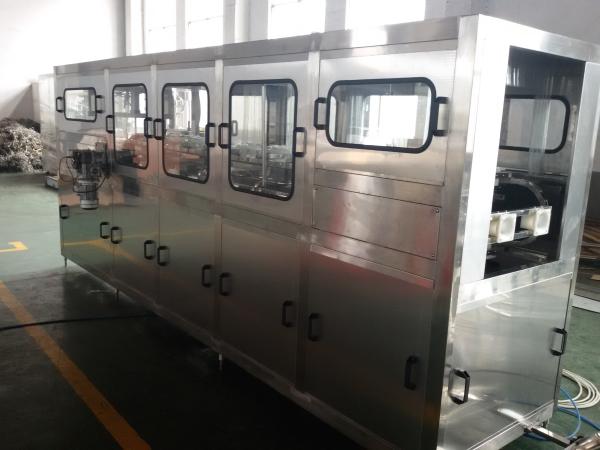 Multifunctional Automatic Liquid Bottle Filling Machine With Touch Screen 2000 B/H