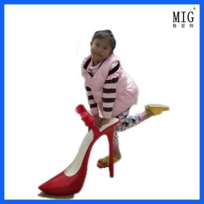 mascots figerglass statue for shop window display model shoes statue customize size and color