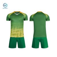 Nom du joueur personnalisable Jersey de l'équipe Matériau de tissu léger résistant à l'humidité pour une performance accrue